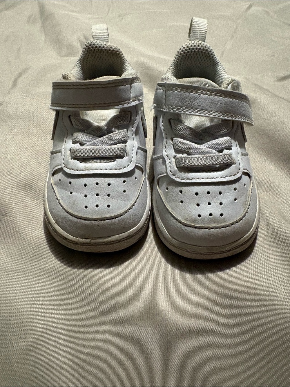 Nike Kids White Hook-and-Loop Athletic Sneakers